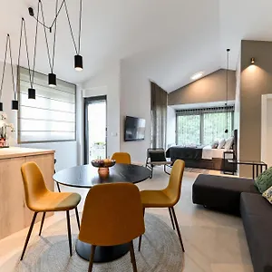 Big Sky Apartman